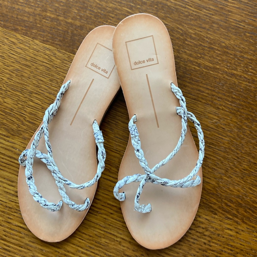 dolce vita size 8.5 leather sandals 1/2โ leather heels